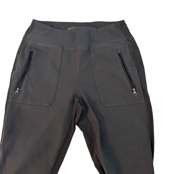 The Northface Olive Hybrid Hiking pants joggers.Performance active wear Utility - Picture 8 of 8